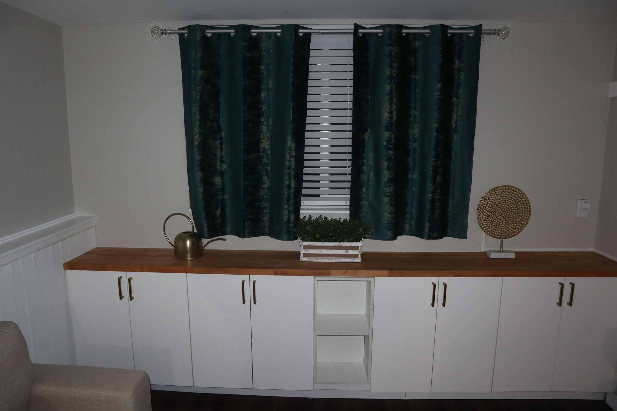 Building Photo - 438 N Center St