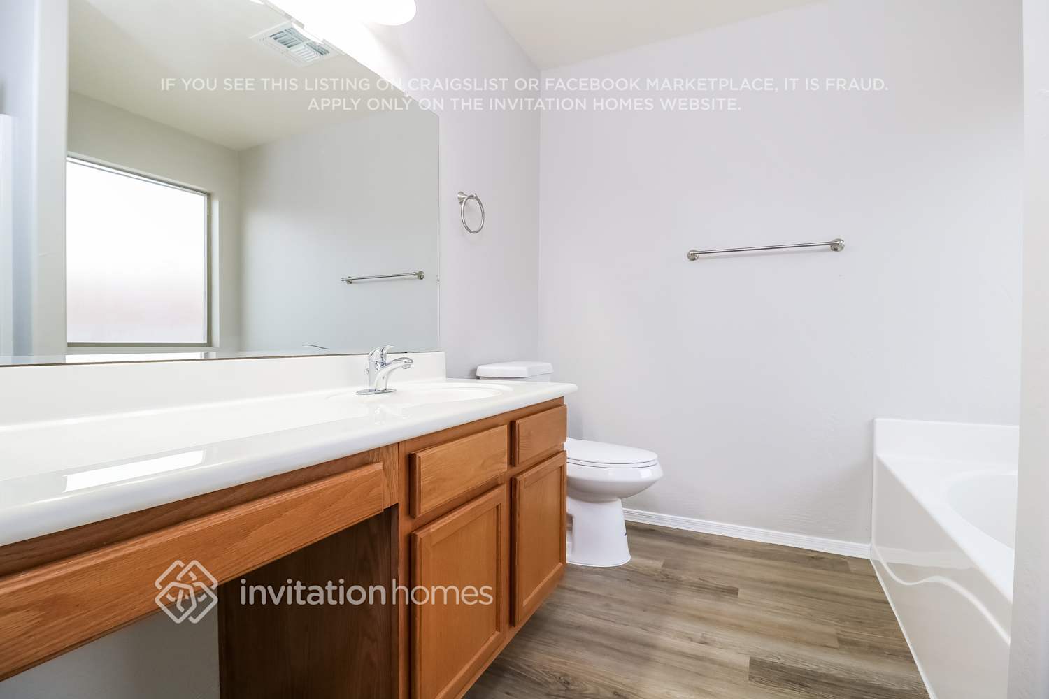Building Photo - 21836 W Mohave St
