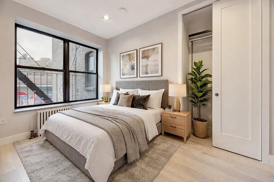 Building Photo - 161 Stanton St