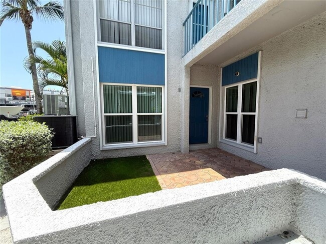 Building Photo - 201 Medallion Blvd