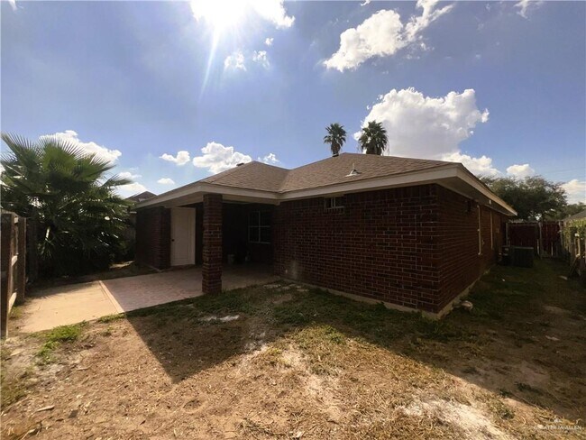 Building Photo - 17 N 28th St