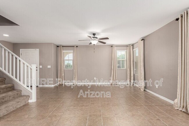 Building Photo - 1423 N Balboa