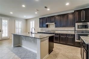 Building Photo - 4016 Cherokee Dr