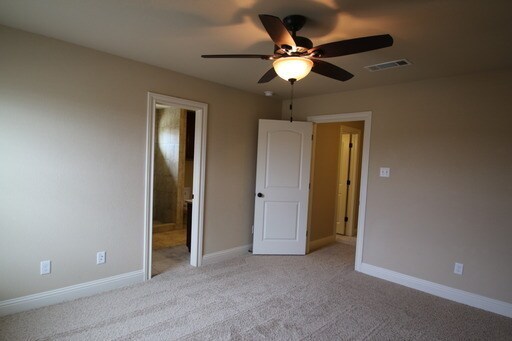 Building Photo - COMING SOON! Stunning 3BR/2.5BA Townhome with Attached Garage & Fenced Yard - Benbrook, TX | Minu...