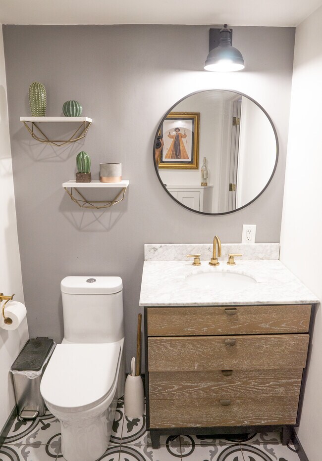 Luxury finishes - 25 N Broadway