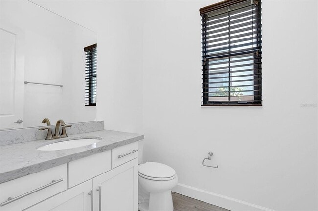 Building Photo - 8436 Via Vittoria Way