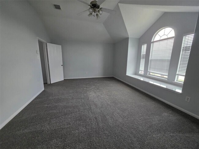 Building Photo - 12814 Mills Crossing Ln