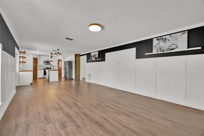 Building Photo - 408 Keswick Ave