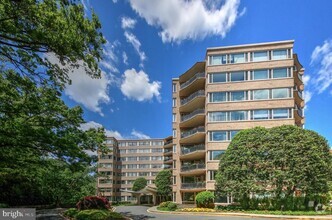 Building Photo - 4101 Cathedral Ave NW