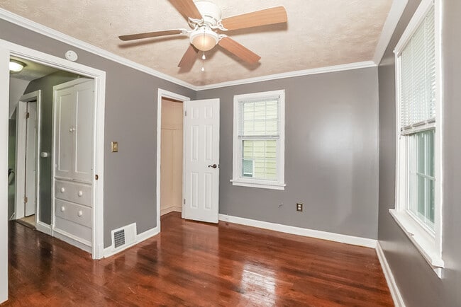 Building Photo - 19600 Milan Dr