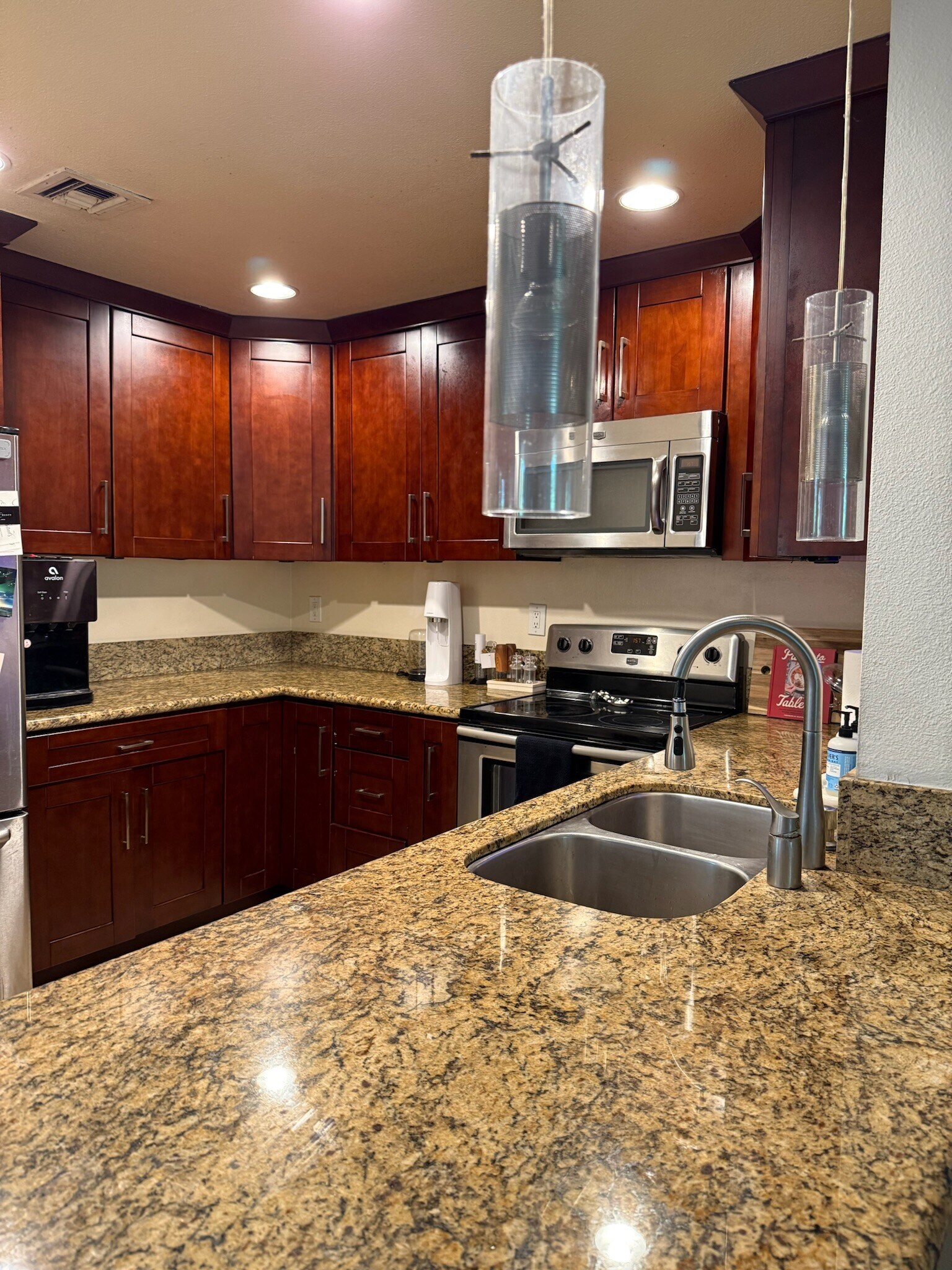 Building Photo - 4141 Via Marisol