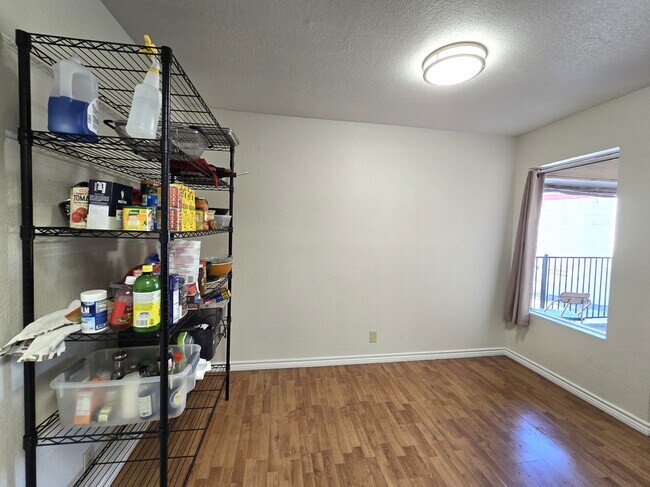 Building Photo - 2600 Penny Ln