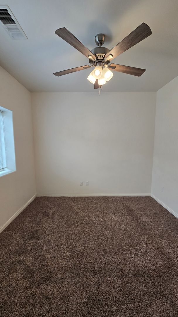 Building Photo - 716 Meadow Grove Ct