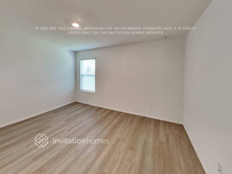 Building Photo - 18819 Charter Elm Dr