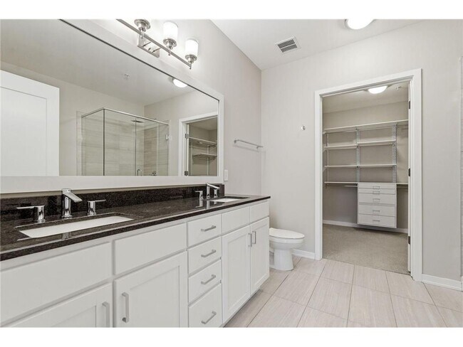 Building Photo - 497 S Marquette Ave