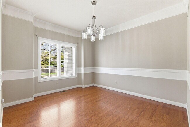 Building Photo - 1110 Brookedale Ct