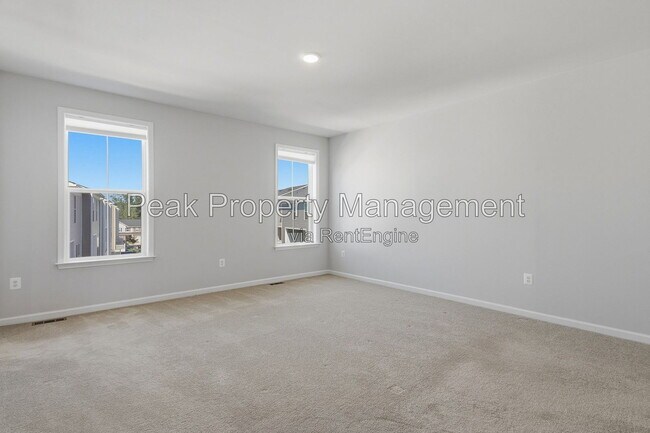 Building Photo - 9256 Magellan Pkwy