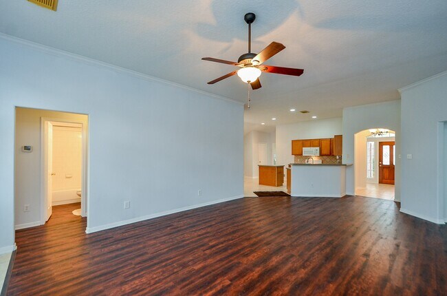 Building Photo - 14410 Pelican Marsh Dr