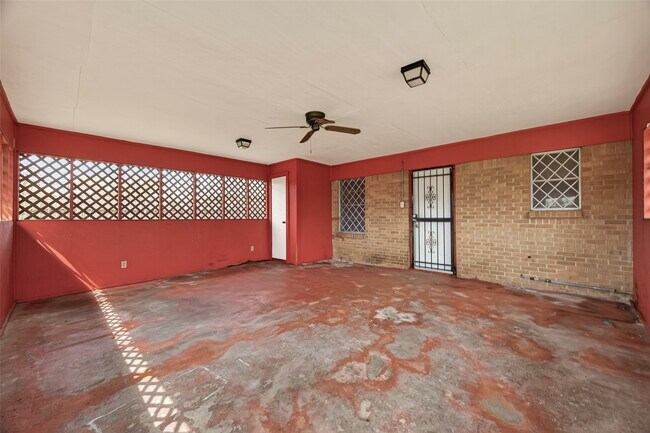 Building Photo - 2619 Homer St