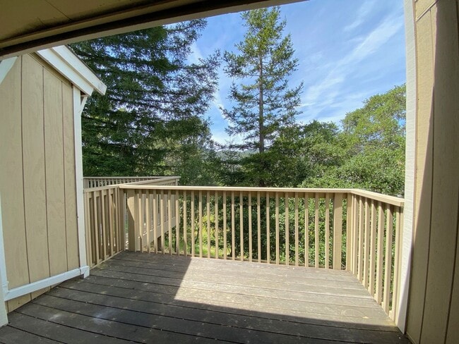 Building Photo - 7 Kilmer Ct