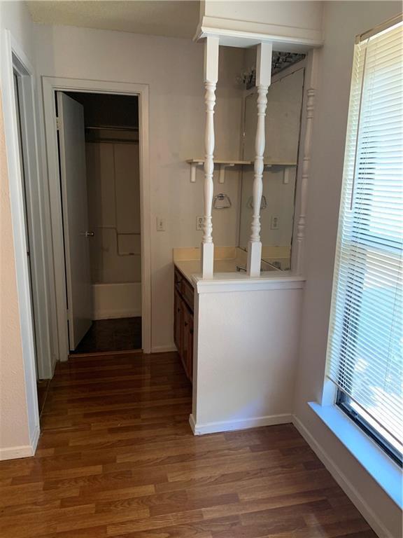 Building Photo - 10616 Mellow Meadow Dr