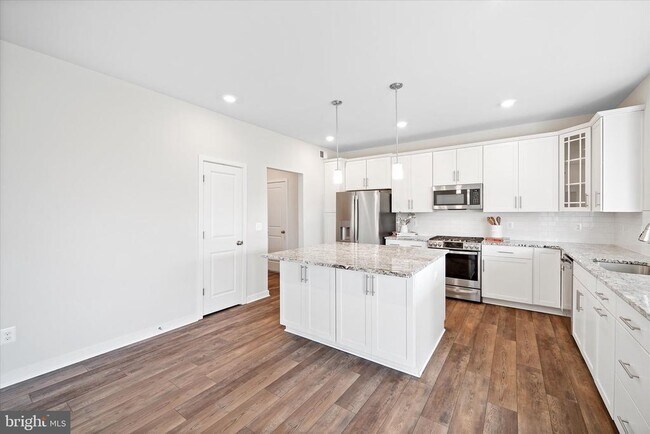 Building Photo - 2093 Whithorn Hl