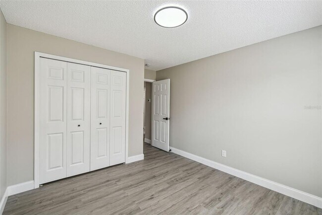Building Photo - 1317 Ravida Woods Dr
