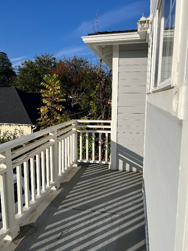 Building Photo - 2078 El Sereno Ave