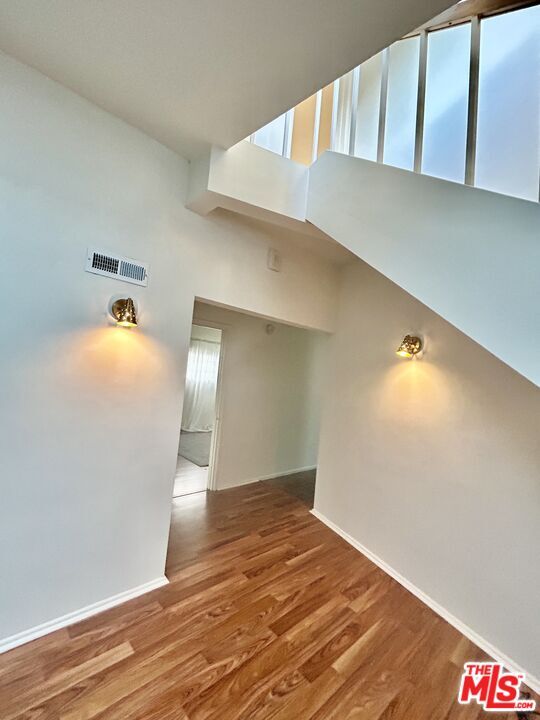Building Photo - 7428 W 81st St