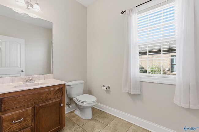 Building Photo - 7518 Parktrace Ln SE