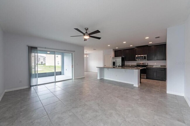 Building Photo - 369 Annabelle Way