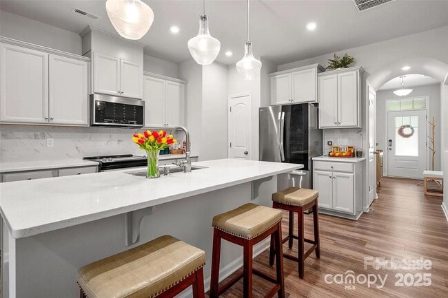 Building Photo - 12008 Gambrell Dr