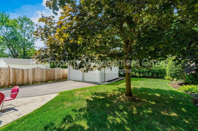 Building Photo - 459 Blenheim Rd