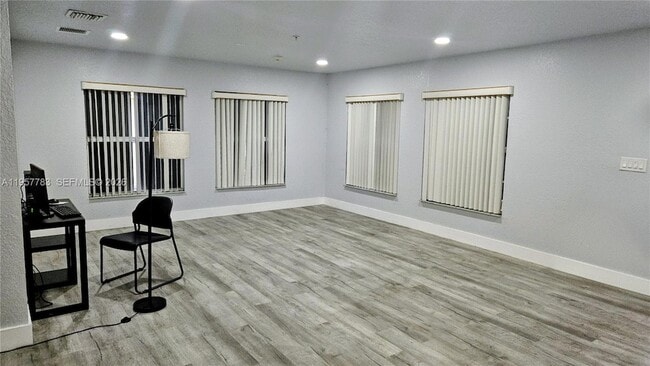 Building Photo - 2953 NW 10th Ct