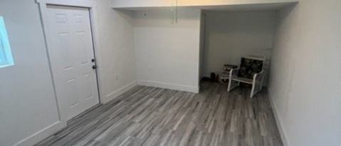Building Photo - 1450 Mariposa Dr NE