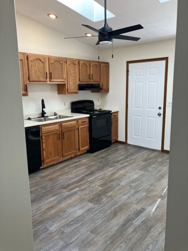 Primary Photo - Updated 2 Bedroom, 1 Bath, and 1-Car Garag...
