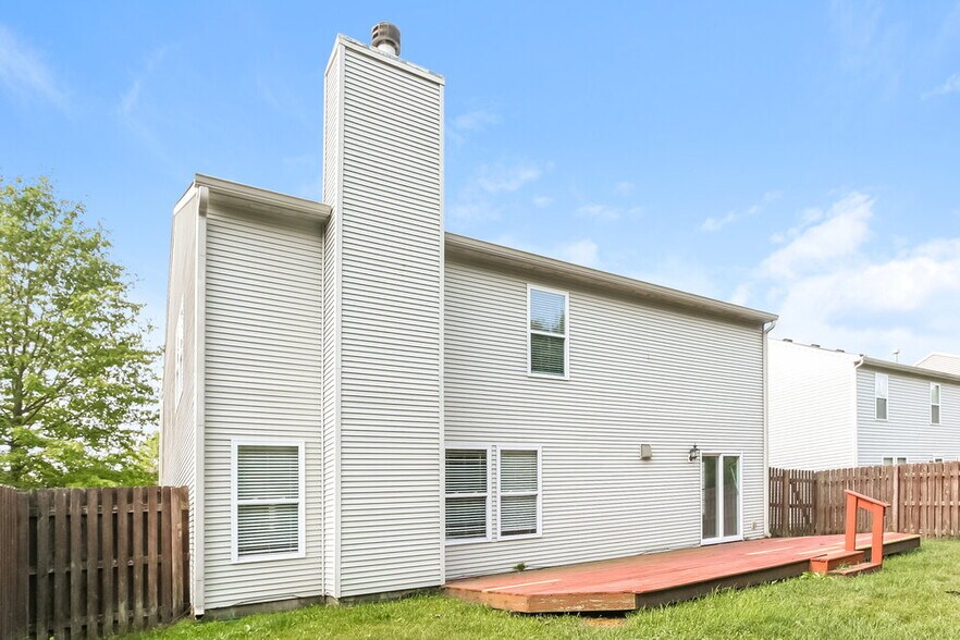 Building Photo - 10718 Pavilion Dr