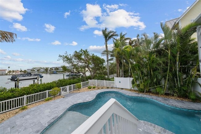 Building Photo - 12112 Lagoon Ln