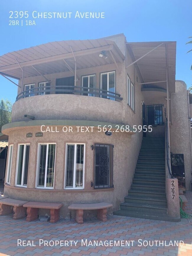 Building Photo - 2395 Chestnut Ave