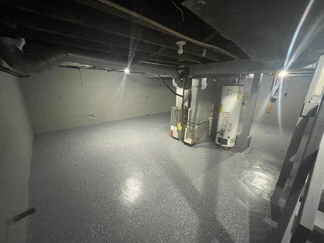 Building Photo - Pet Friendly 2 Bed 1 Bath Single Family Home - *Rent Special Going On Now!**