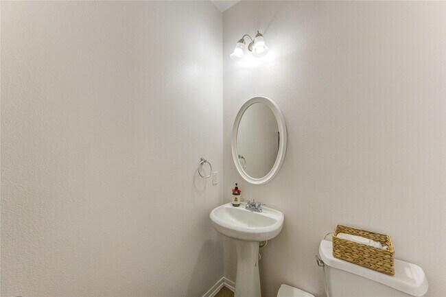 Building Photo - 25210 Hazel Ranch Dr