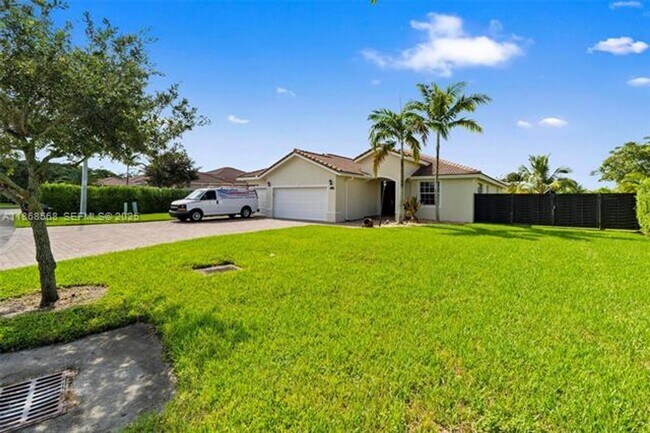 Building Photo - 12750 SW 225th St