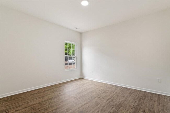 Building Photo - Gorgeous New Construction in Downtown Durham – Move-In Ready!