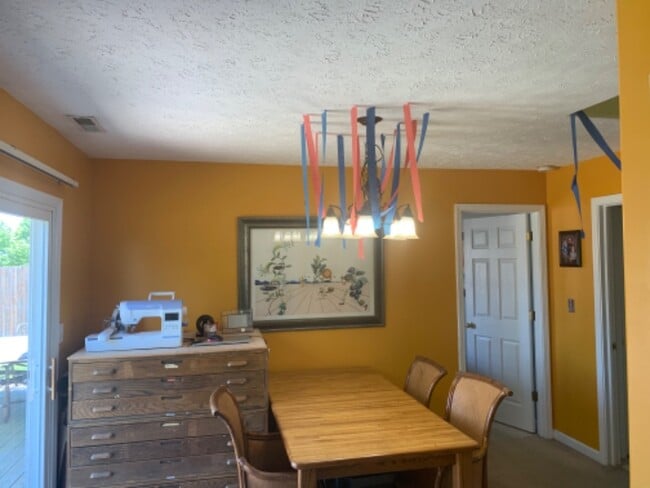 Building Photo - 1410 Shining Armor Ln