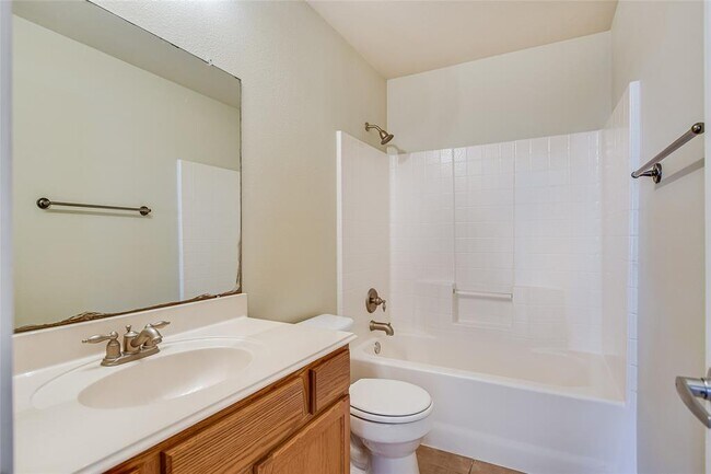Building Photo - 4113 Hidden View Ct