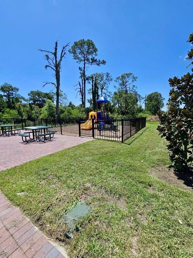 Building Photo - 5563 Millennia Park Dr