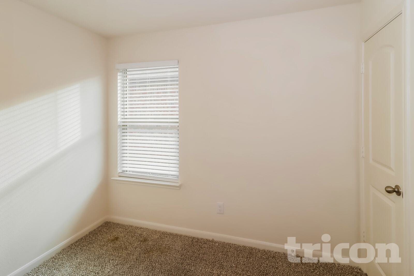 Building Photo - 204 Micah Ln