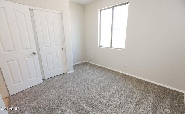 Building Photo - 3462 E Powell Way