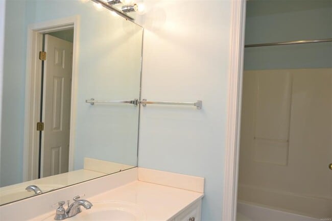 Building Photo - 6942 Heathermoore Loop