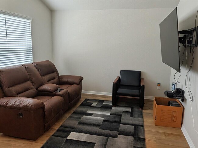 Building Photo - 1015 Bluejack Wy